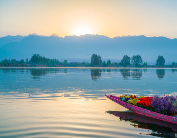 Dal Lake